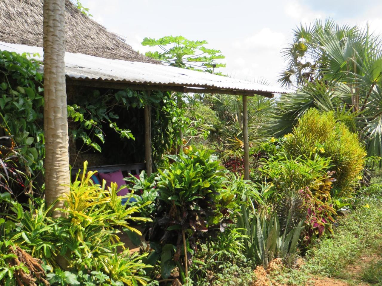 Bahati Diani House Glamping Diani Beach Extérieur photo